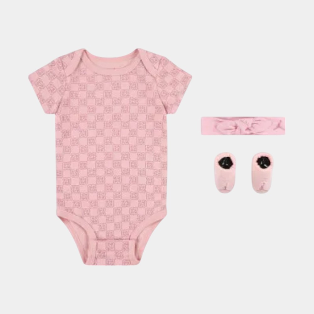 Набор:боди,шапка,носки JHG GIRLS MONOGRAM 3PC SET / JHG GIRLS MONOGRAM 3PC SET